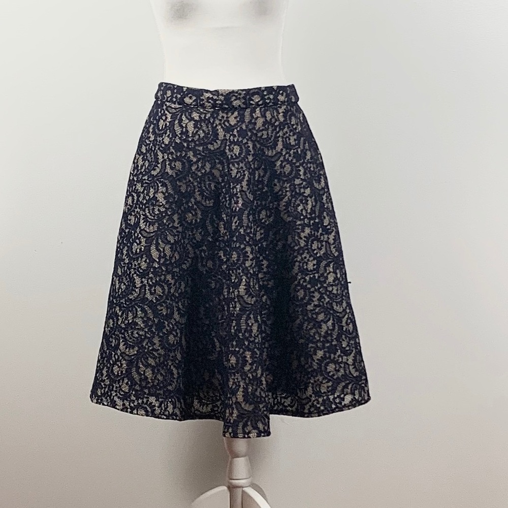 Navy blue & tan mid knee skirt